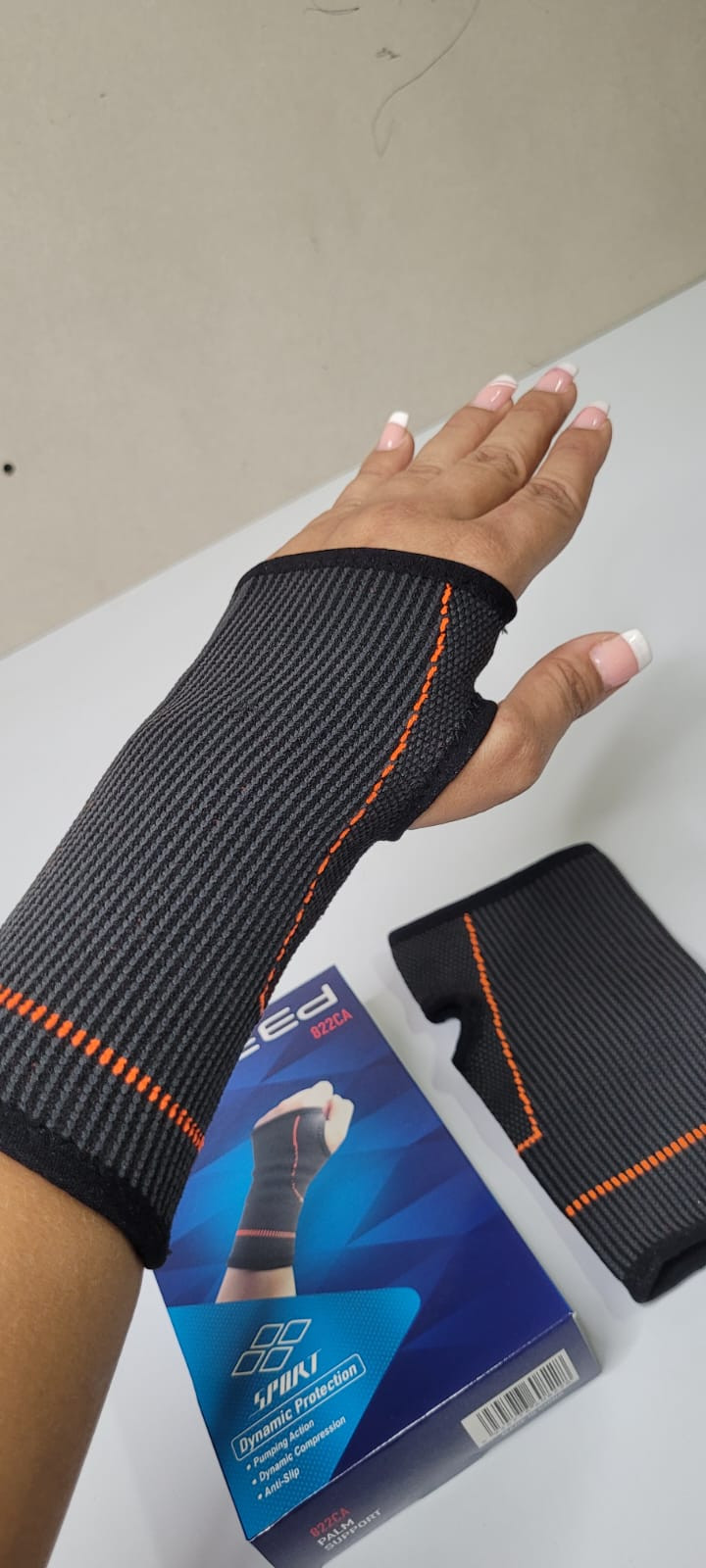 Miniatura 3 de FAJA MUÑEQUERA SENCILLA